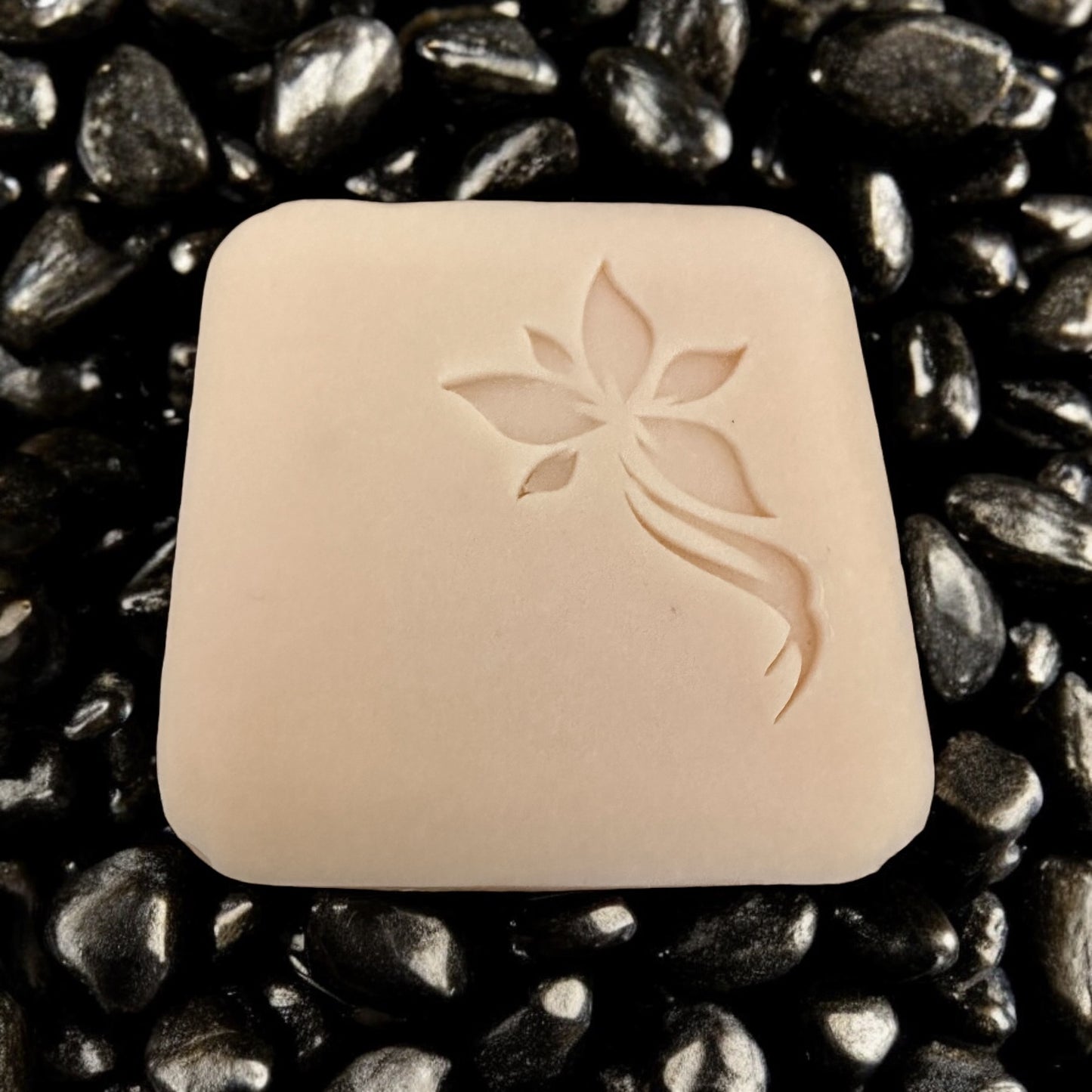 Nott - Soap with Obsidian - Root Chakra - Freya