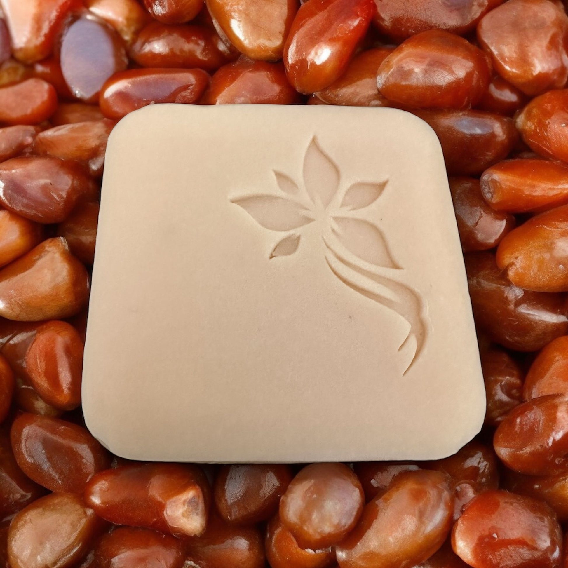 Gullveig - Soap with Agate - Sacral Chakra - Freya